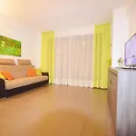 Parque Royal 1 Apartamento *